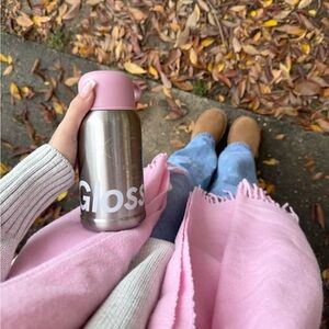 Limited Edition Glossier Tumbler ❄️